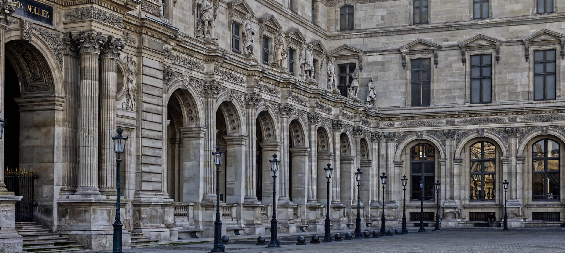 Louvre Parijs