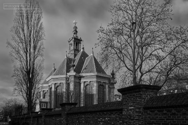 Tijdloze stilte – De Nieuwe Kerk in Den Haag