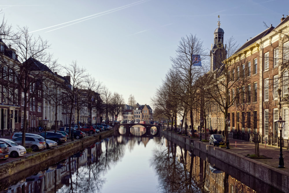 Het Rapenburp. op grootformaatfoto